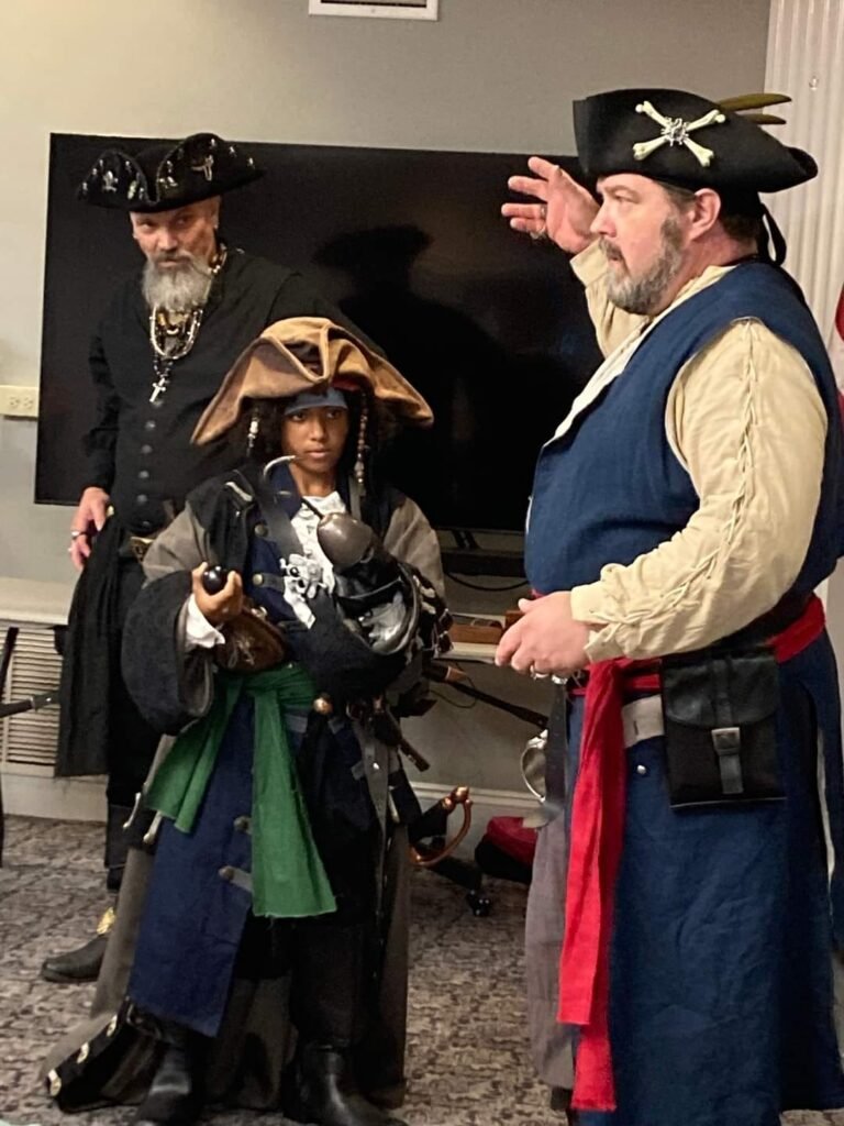 Pirate entertainers educate crowds at the Massillon, Ohio library and amaze everyone when they turn a little girl from the crowd into a real life pirate!